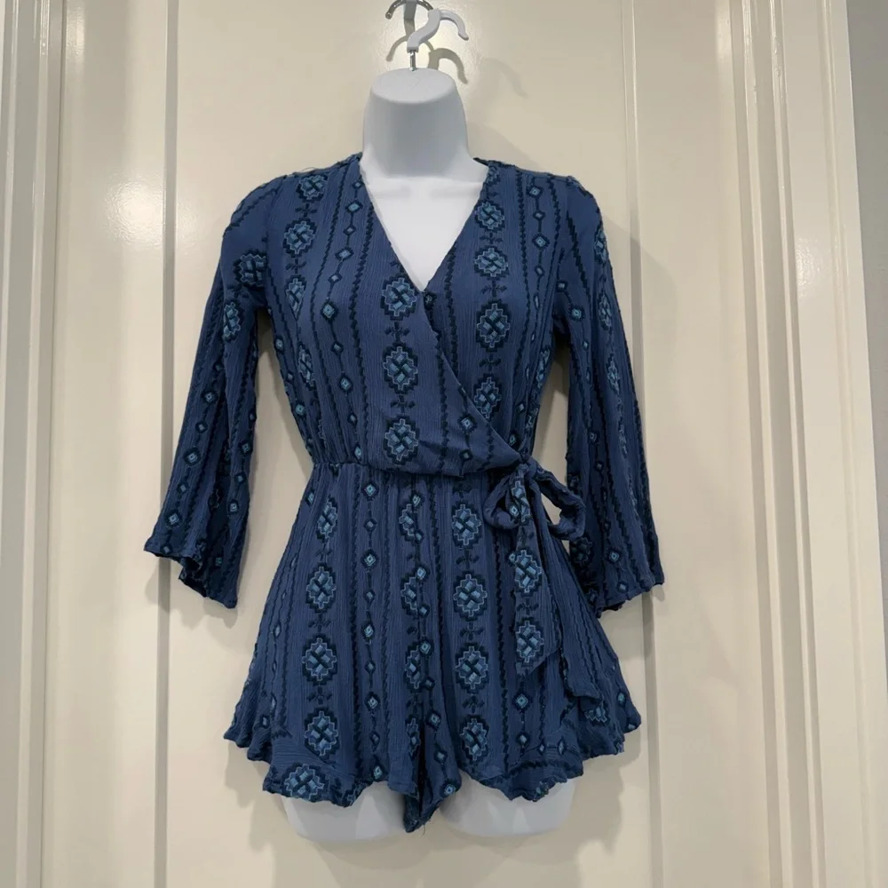 Blue Patterned Wrap Romper - Picture 4 of 8